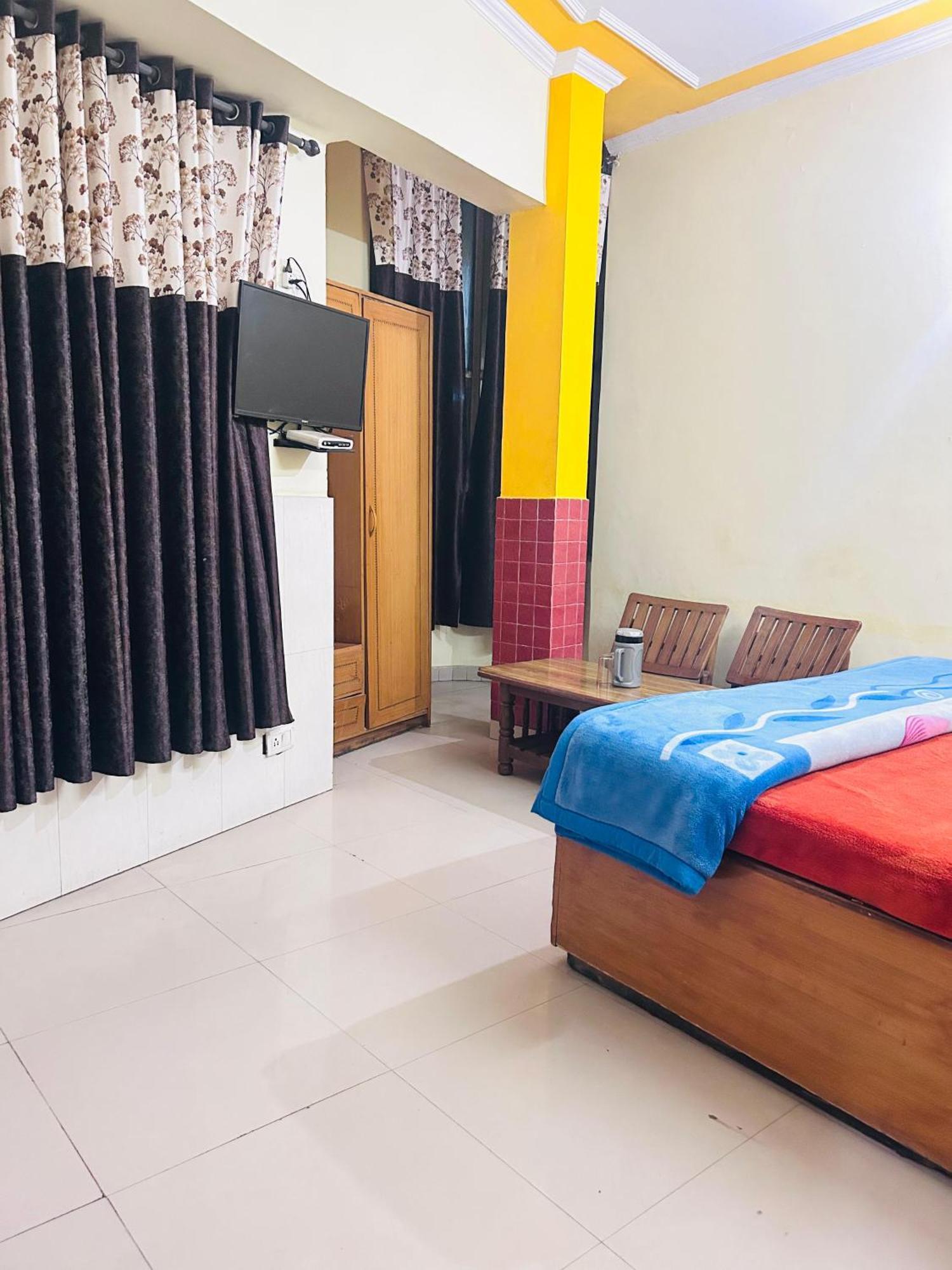 Sunrise Hotel Jalandhar Exterior foto