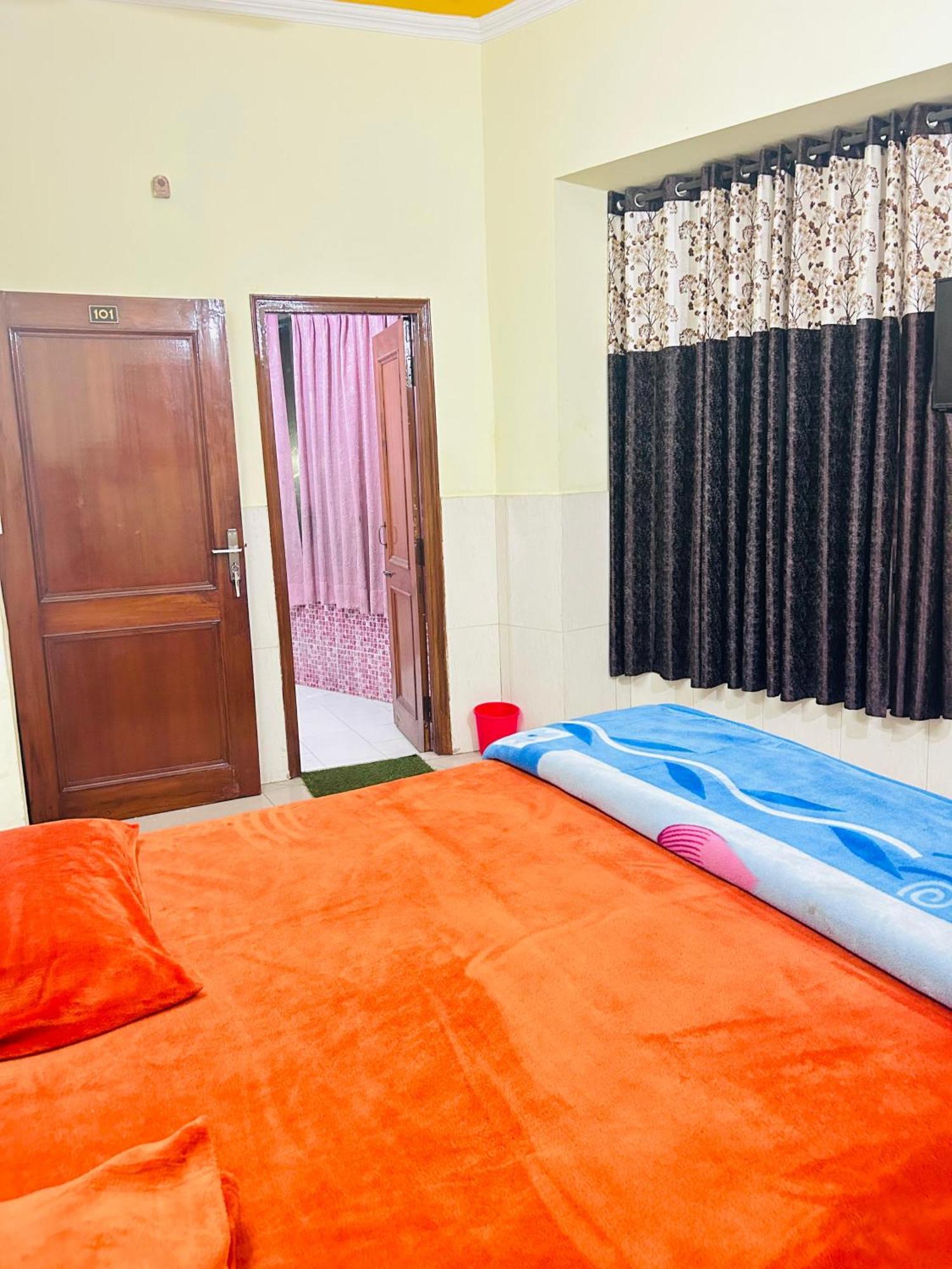 Sunrise Hotel Jalandhar Exterior foto